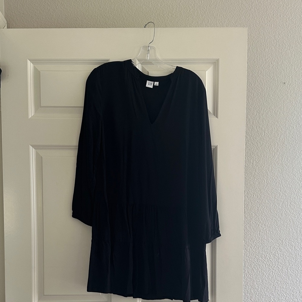 GAP Elegant Black Long Sleeve Dress